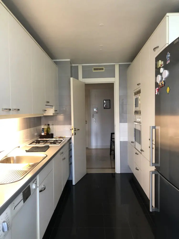 Lisbon Luxe Spacious Flat
