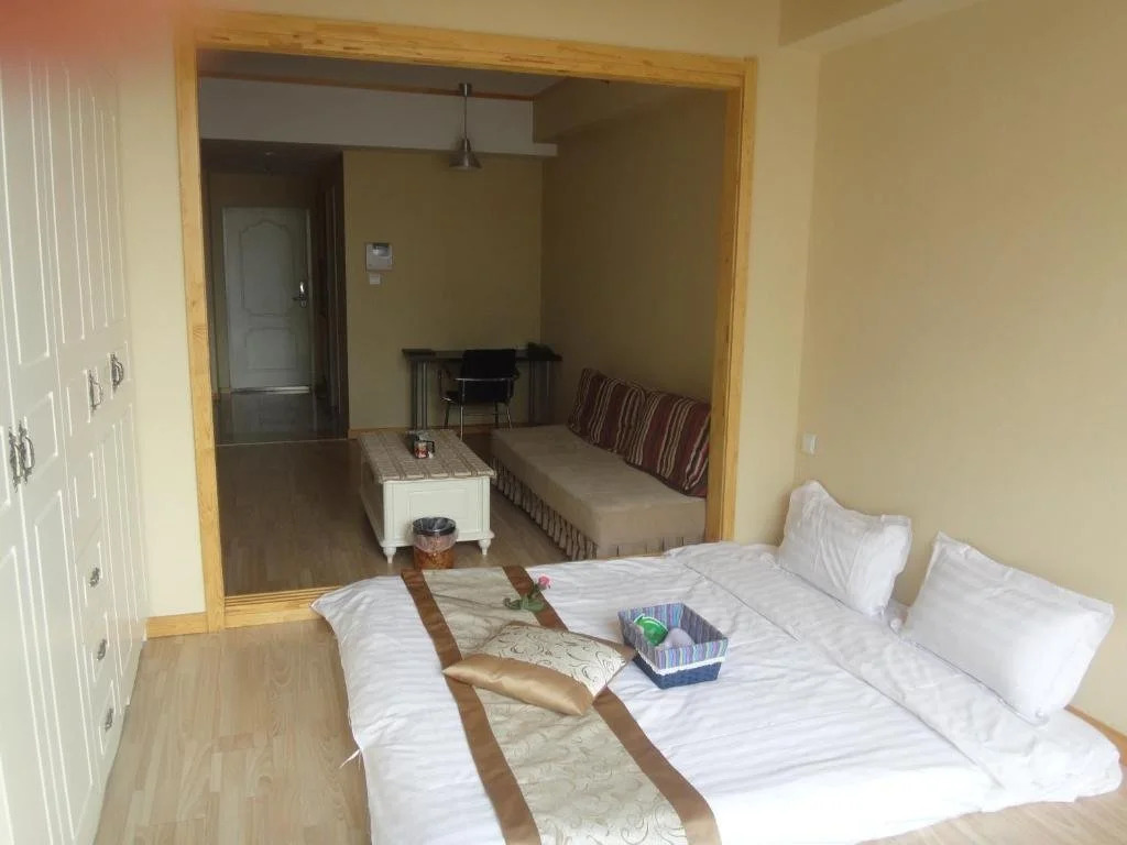 Dalian Mingrui Zuoan Classic Fashion Apartment