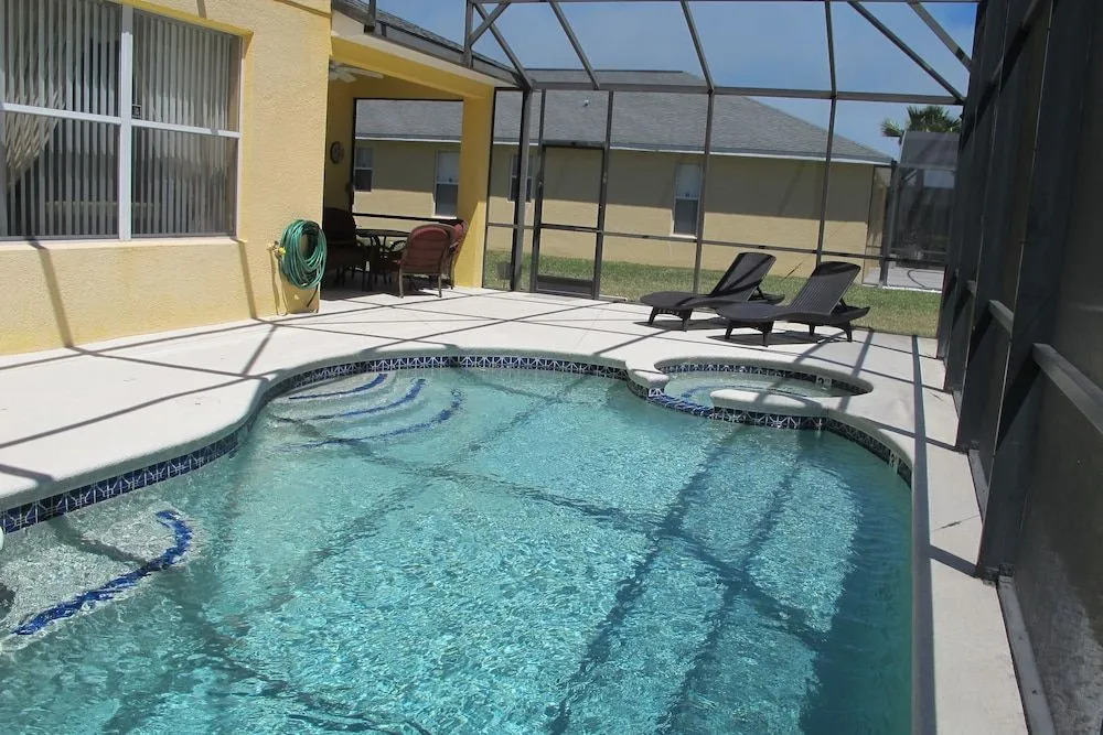 Crystal Cove 4730