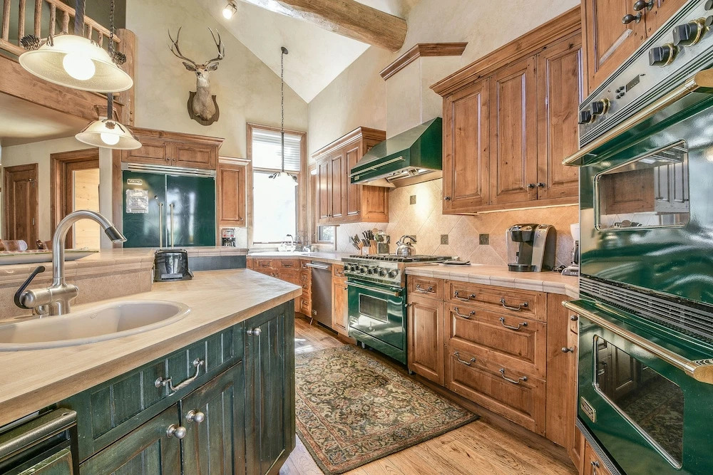 Goldenrod Home 7