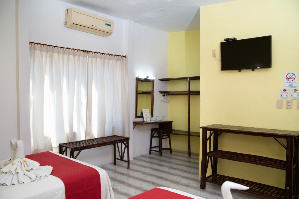 Hotel Zihua Caracol