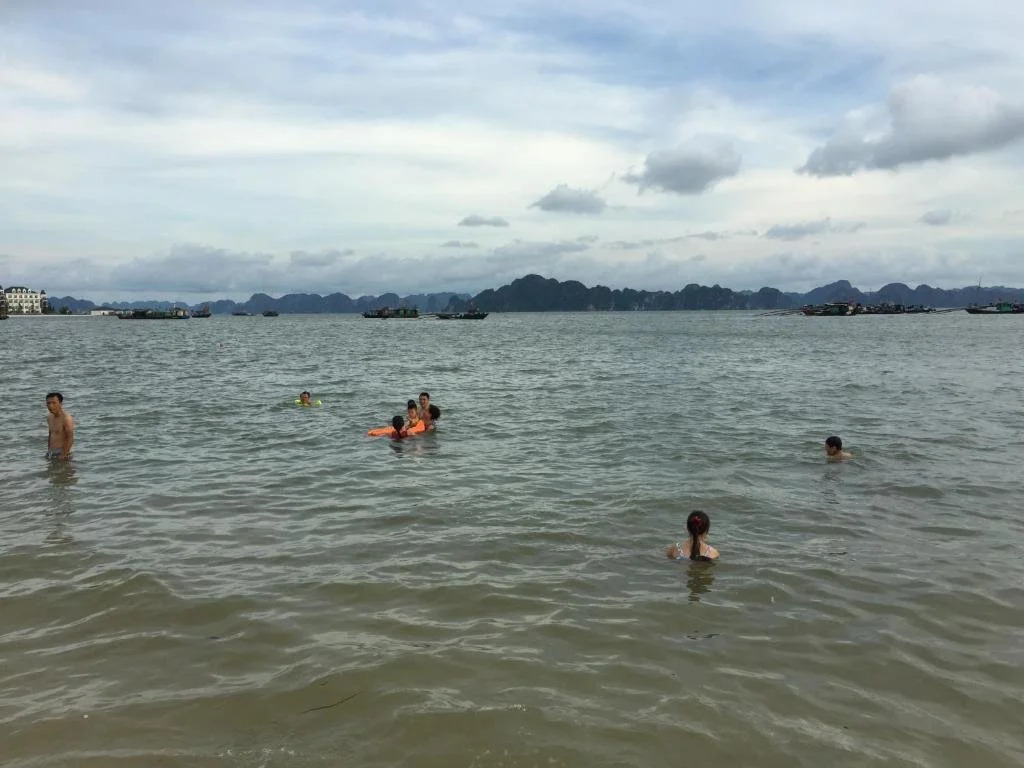 Halong BC