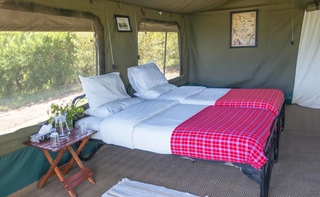 Julias River Camp