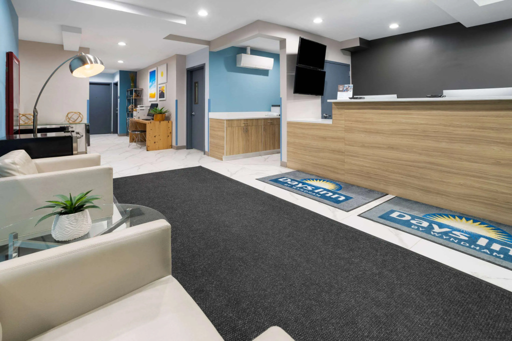 Days Inn by Wyndham Staten Island