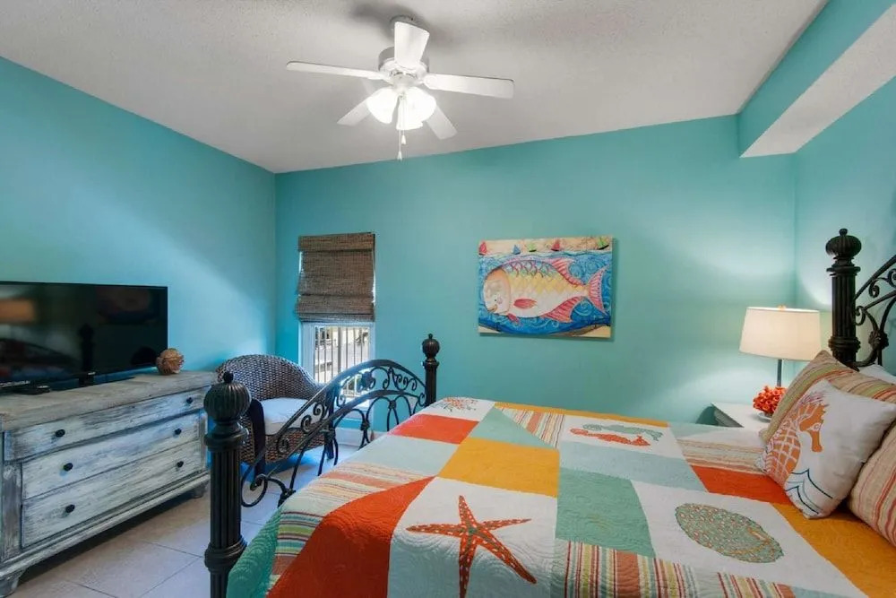 202 Majestic Beach Tower I