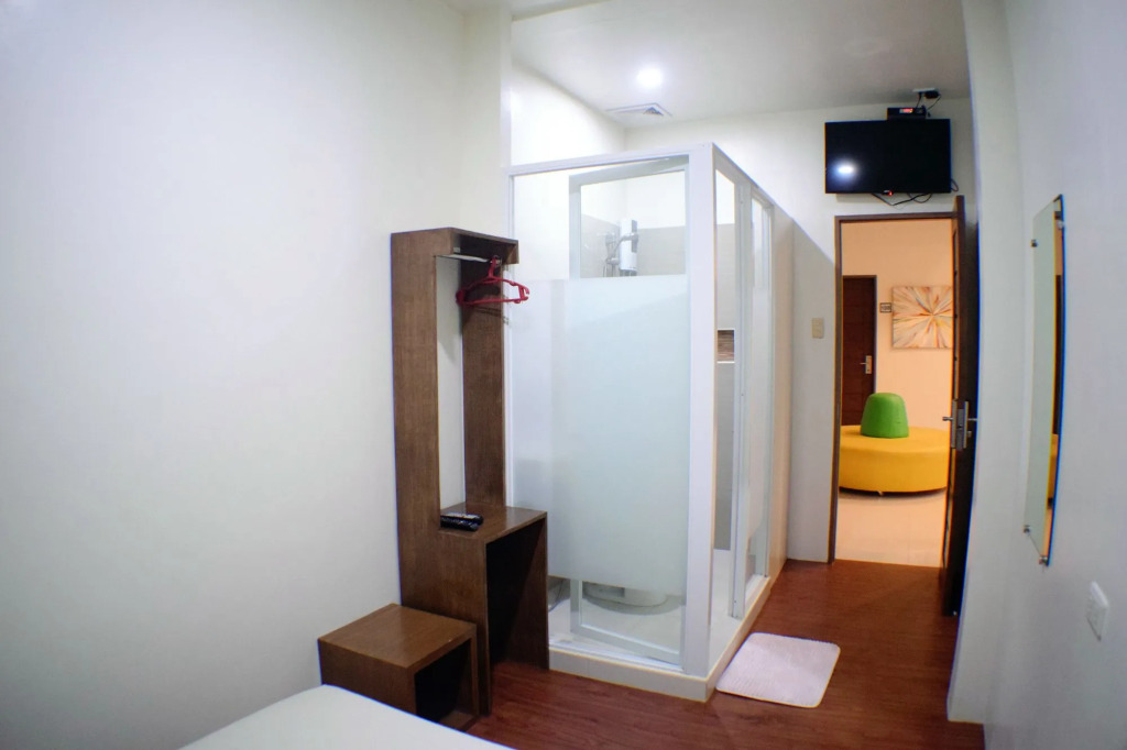 Sulit Budget Hotel near Dgte Airport Citimall