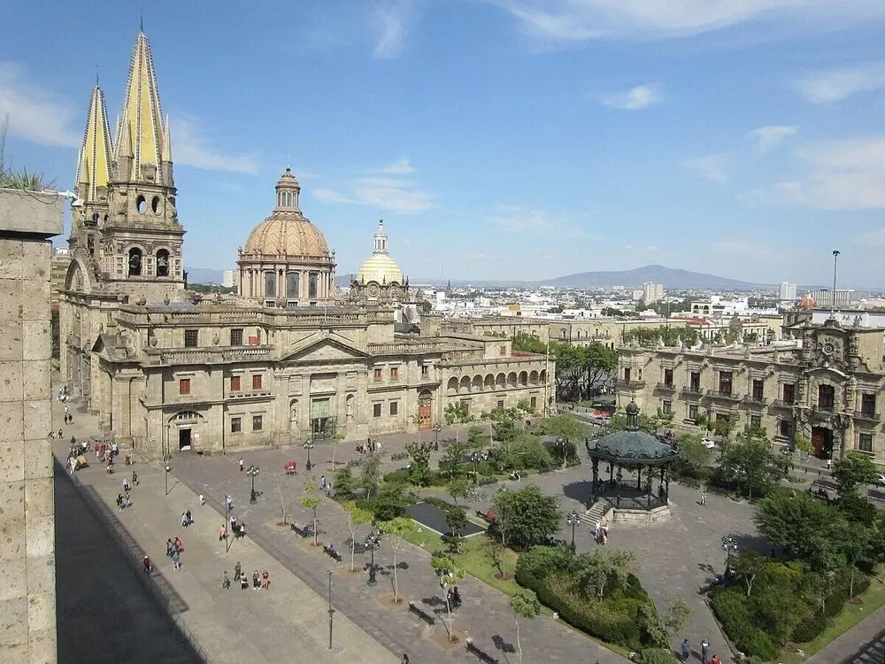 New Apt in GDL Near Cathedral