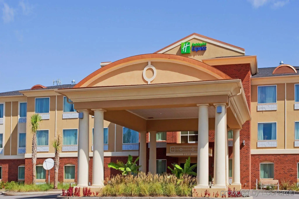 Holiday Inn Express Hotel & Suites Foley by IHG