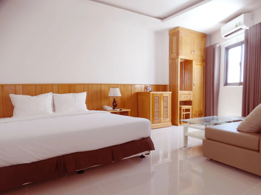 Отель Grand Beach Nha Trang