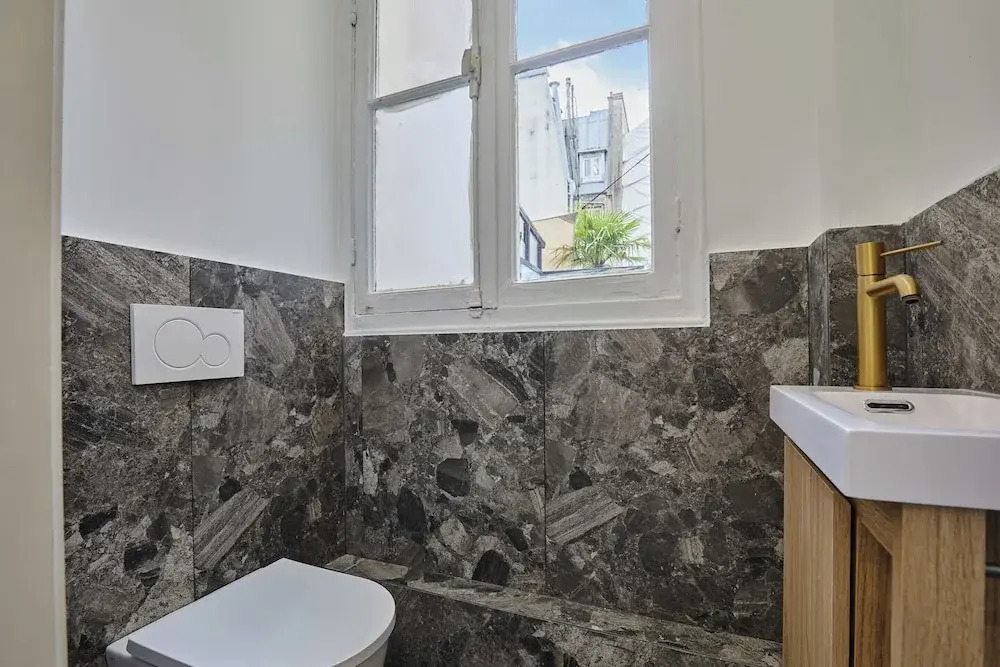 Saint Honore Luxury Apartment With AC