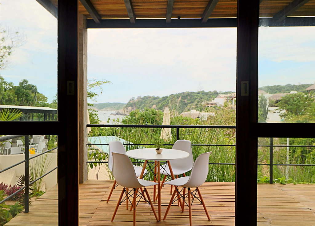 Casa Mauna Suites & Breakfasts