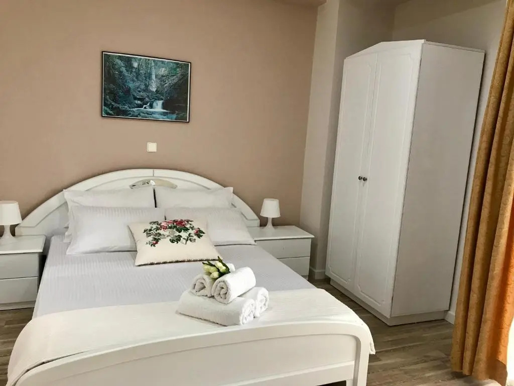 Joy Hotel