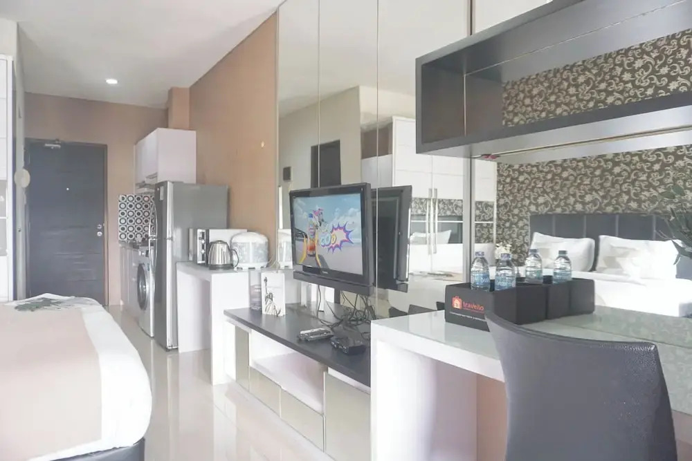 Minimalist And Relaxing Studio Room At Tamansari Semanggi Apartment