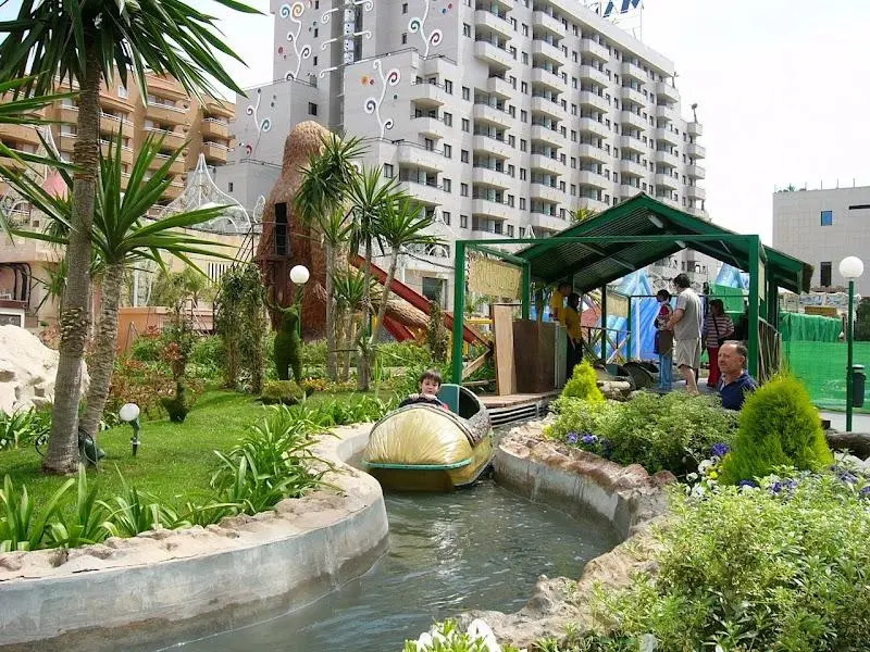 Apartamentos Marina Dor 3000 2 Linea
