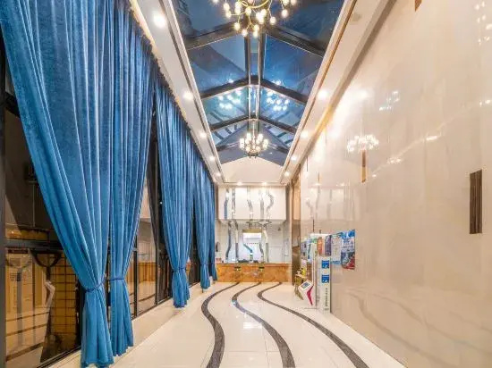 Anshu Hotel