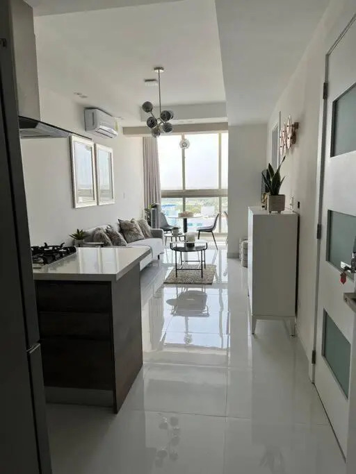 Apartamento Lujo + Piscina infinita + GYM + Sauna