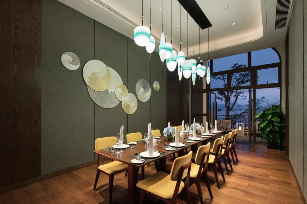 DoubleTree by Hilton Huidong Resort