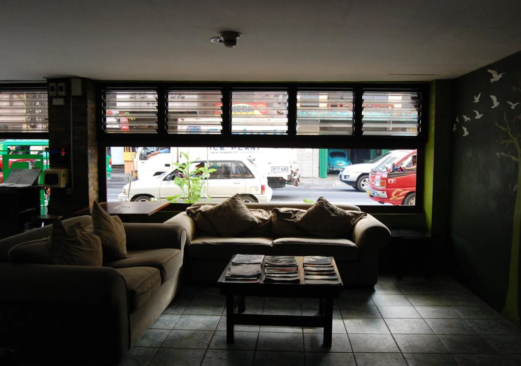 Elicon House