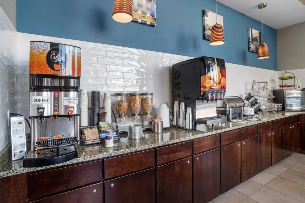 Best Western Plus Philadelphia Airport South - at Widener University