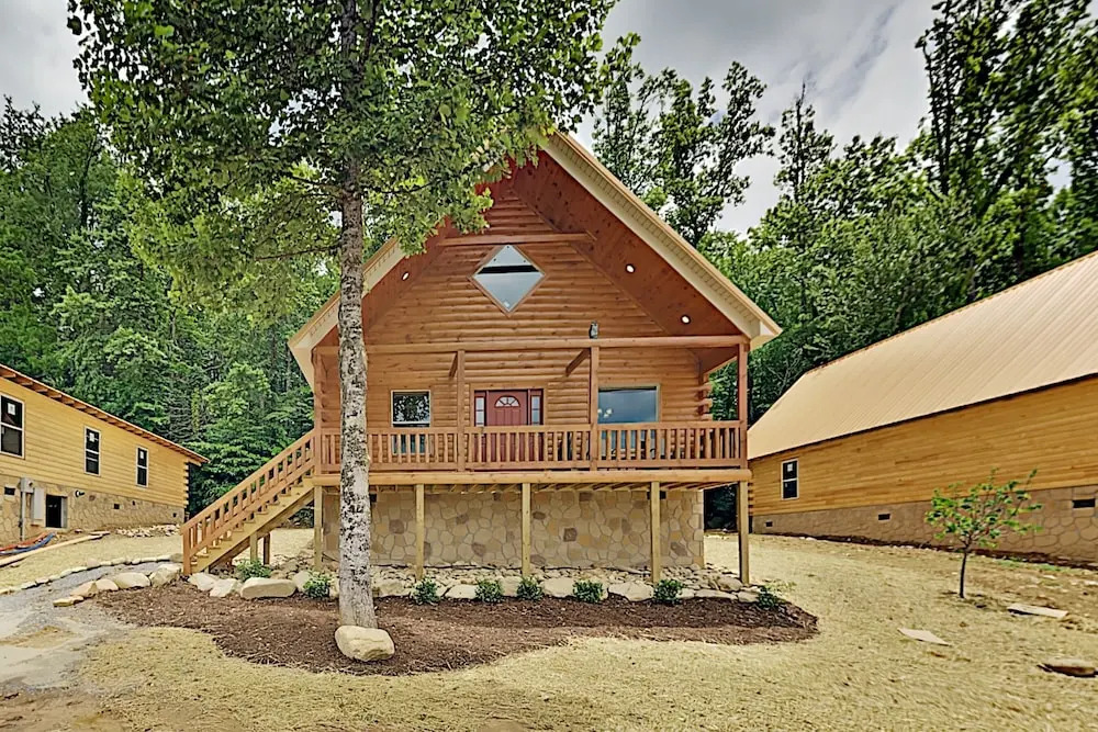 222flwkd 2 Bedroom Cabin