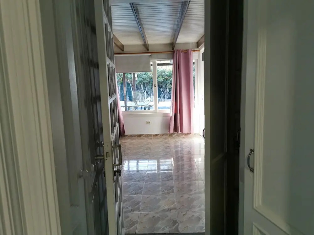 Nelidas Pri. Bungalow Pool & wifi free.