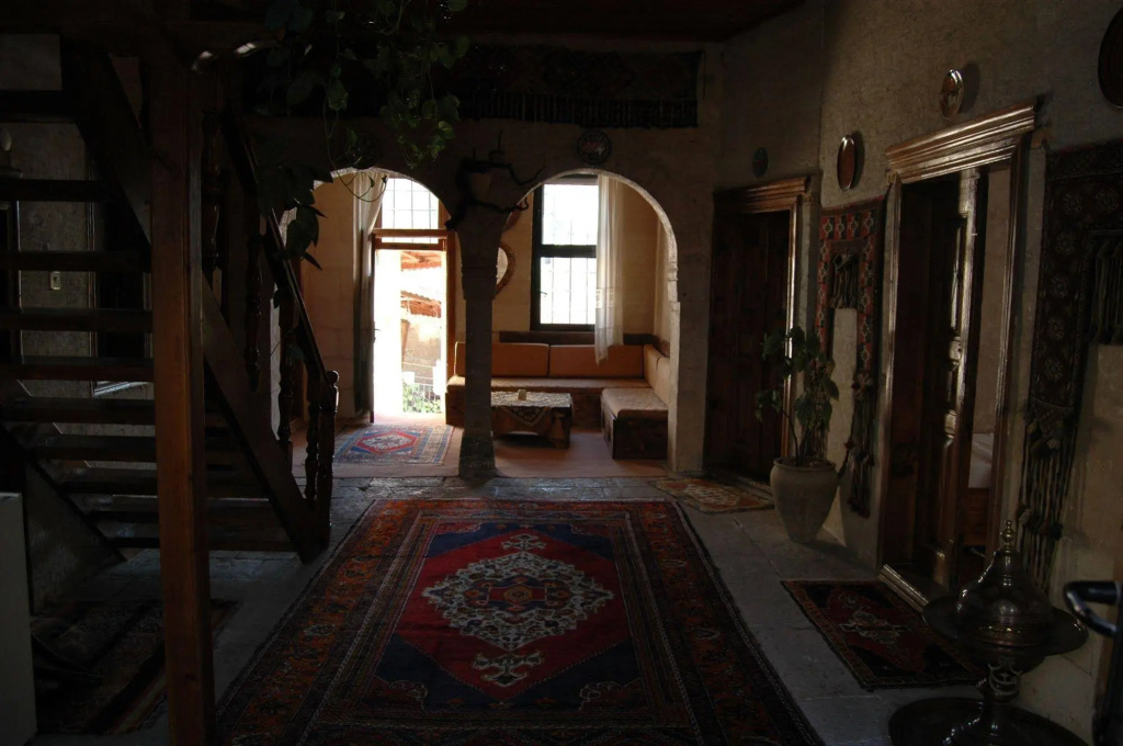 Melis Cave Hotel