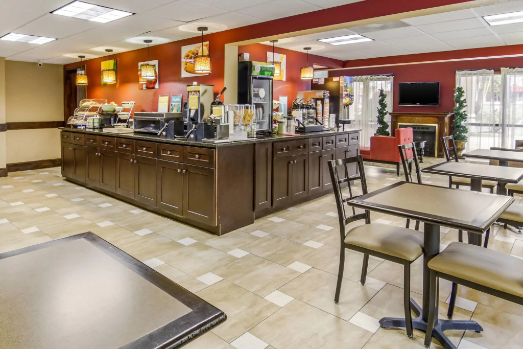 Quality Inn Stone Mountain