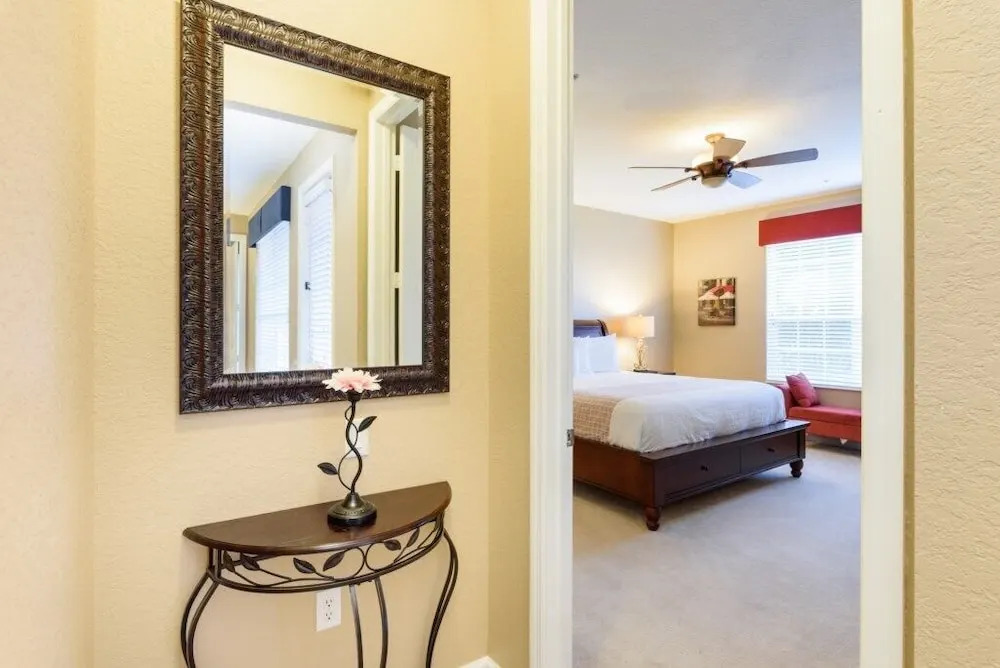 Premium Lake View [cdc Compliant] 1007 2 Bedroom Condo
