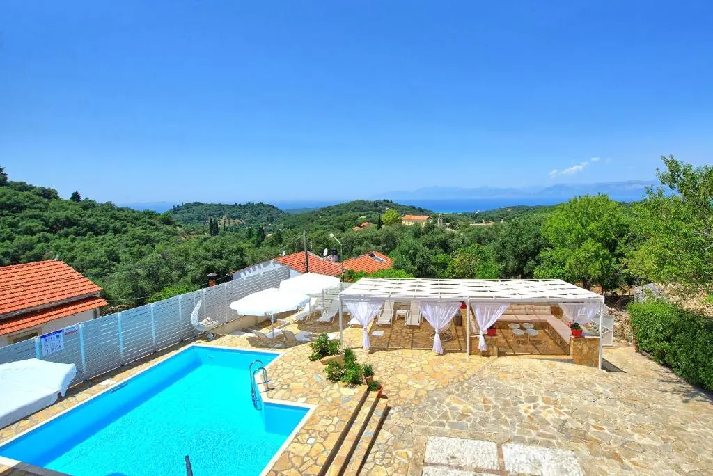 Villa Giador by PosarelliVillas