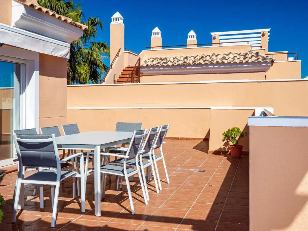 2163-Amazing penthouse, 2 terraces sea-golf view