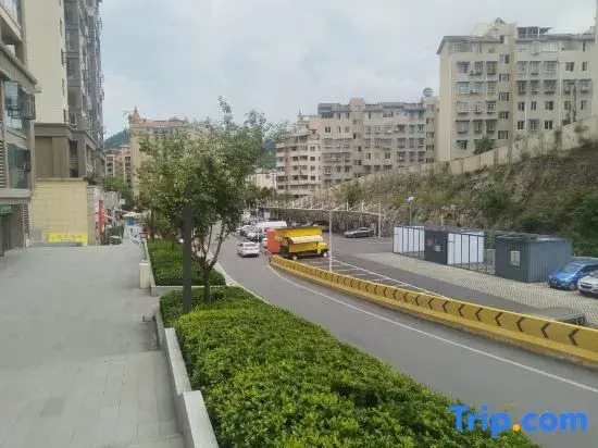 Tumeiji Cinema-style Homestay (Zunyi Wuyue Plaza)