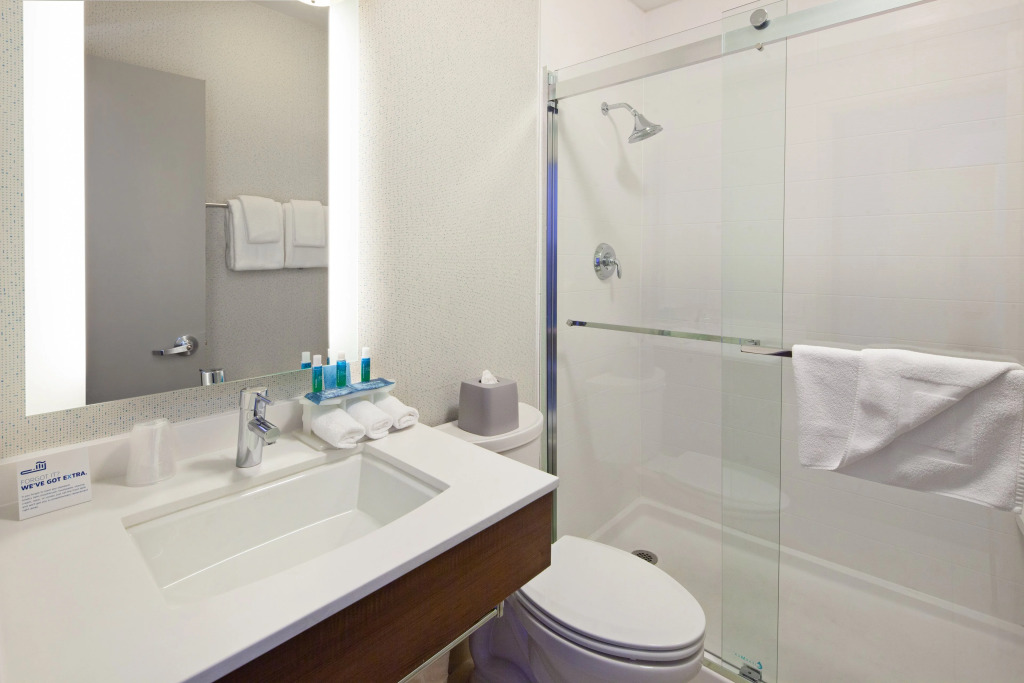 Holiday Inn Express Hotel & Suites San Diego-Escondido by IHG