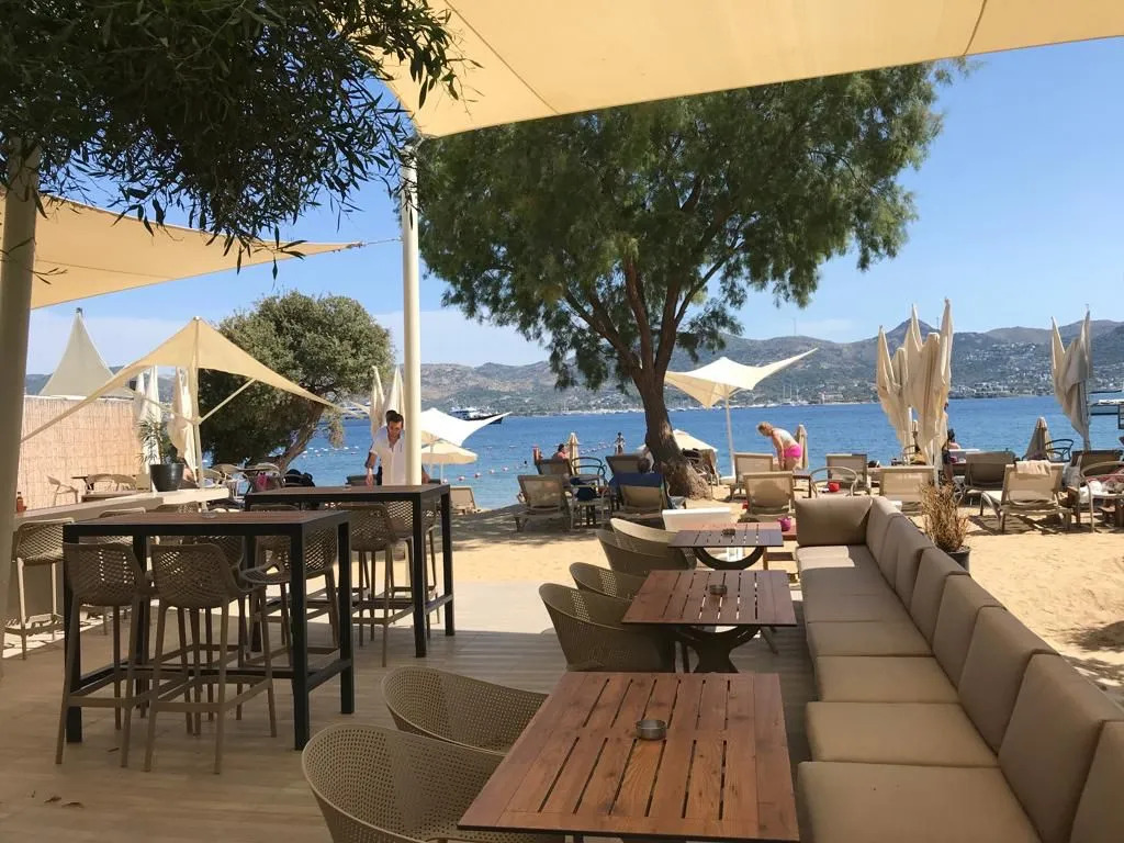 Farrys Boutique Hotel and Beach Club