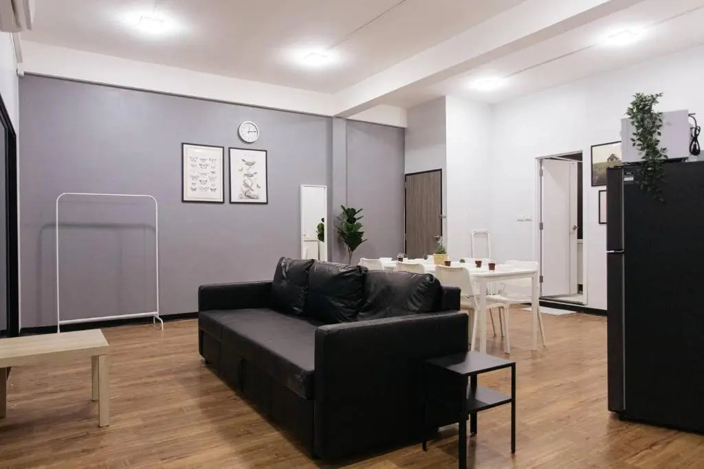 U3 Large 2 Bedroom Full Kitchen Near BTS Udomsuk