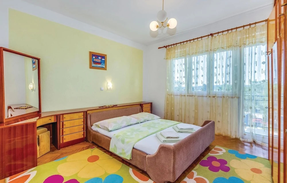 Apartments in Crikvenica 42053
