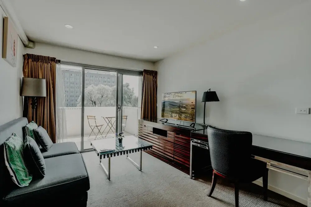 Urban 1-bed Apartment in the Heart of the City