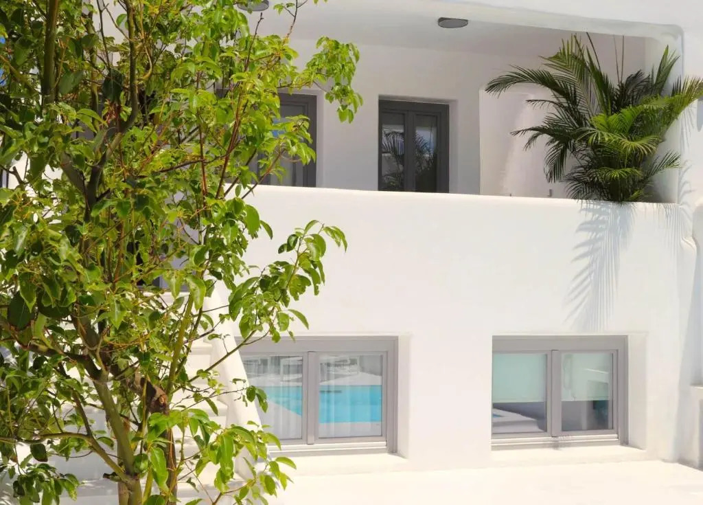 Villa Mila, Agios Prokopios beach, by NaxosVibe