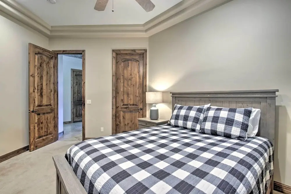 Near Golfing: Mesa Villa w/ Outdoor Oasis & Pool