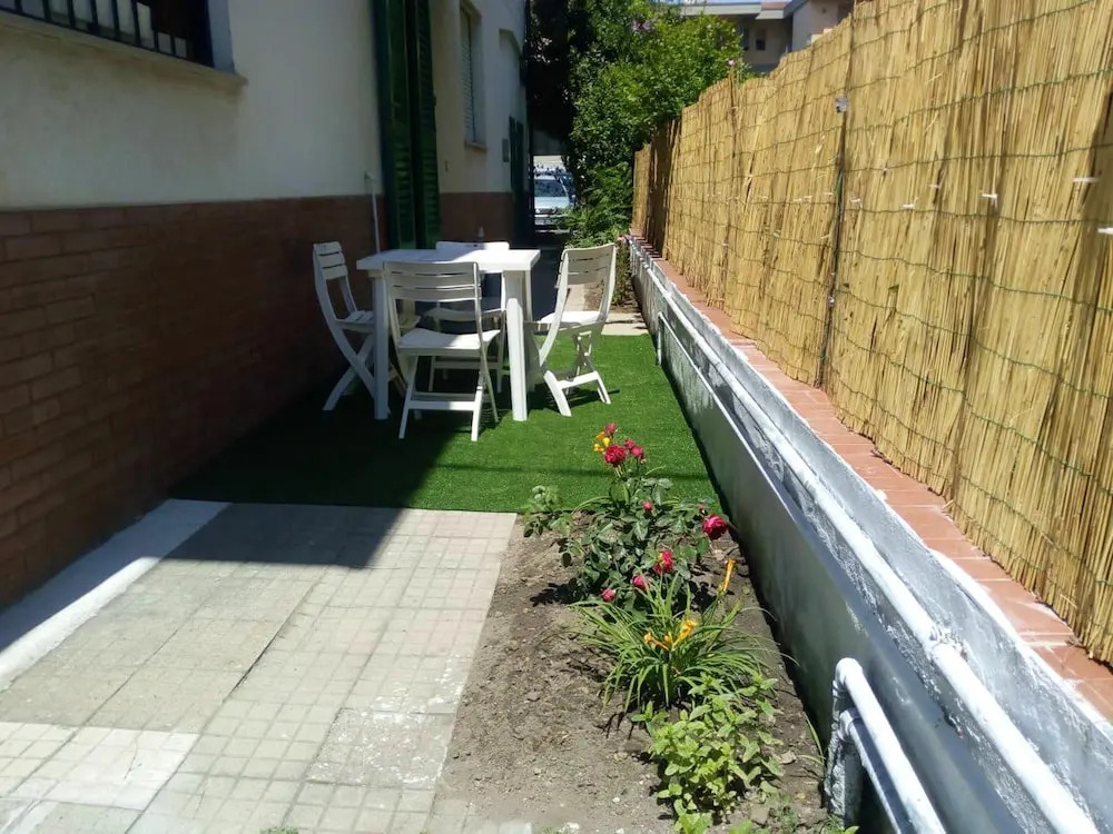 Apartment With 2 Bedrooms in Cascina, With Enclosed Garden and Wifi Near the Beach