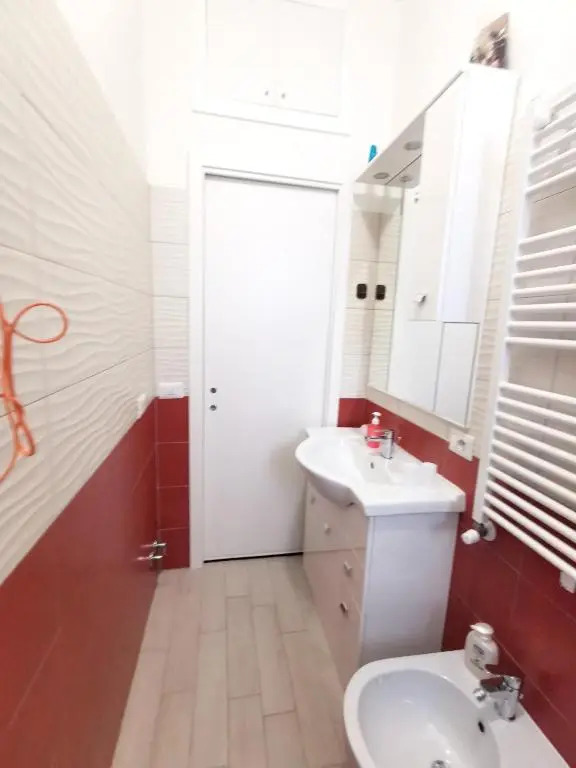 One bedroom appartement with city view terrace and wifi at Roma