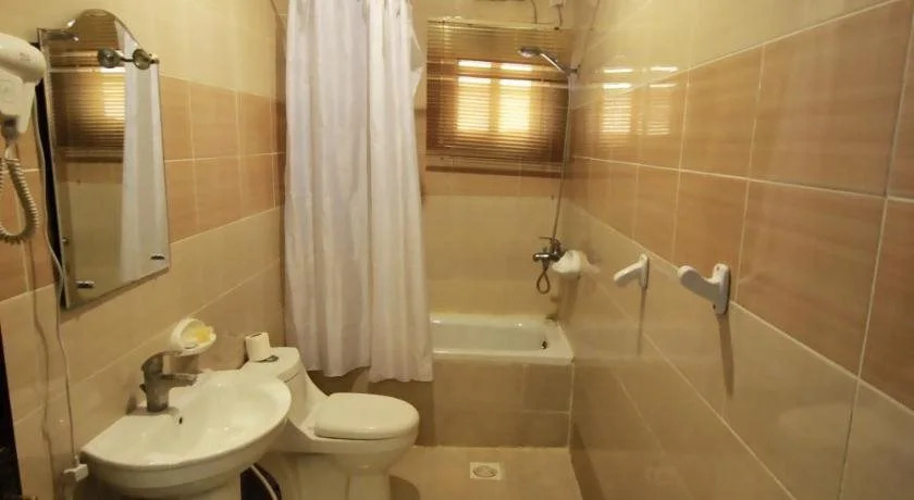 Qasr Al Thuraya Hotel Apartments