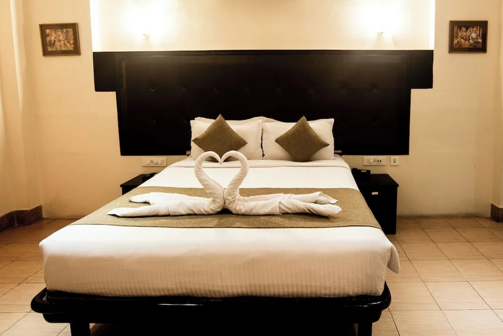 Polo Tura Hotel