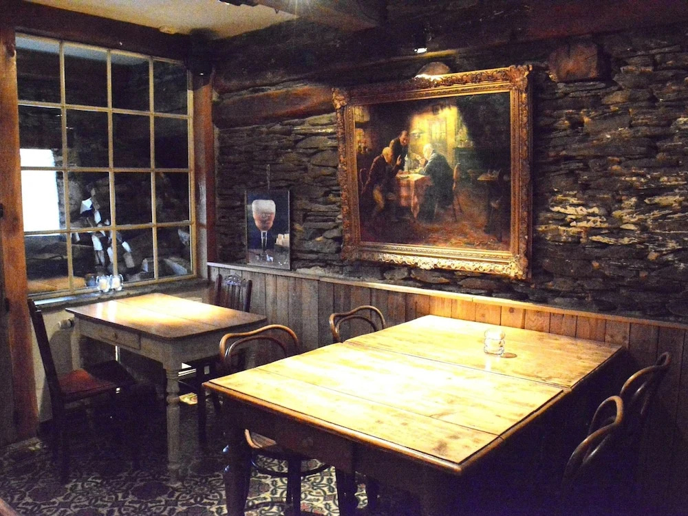 House Full of Charm & Comfort, Great Calm, Large Sauna, Large Hot Tub