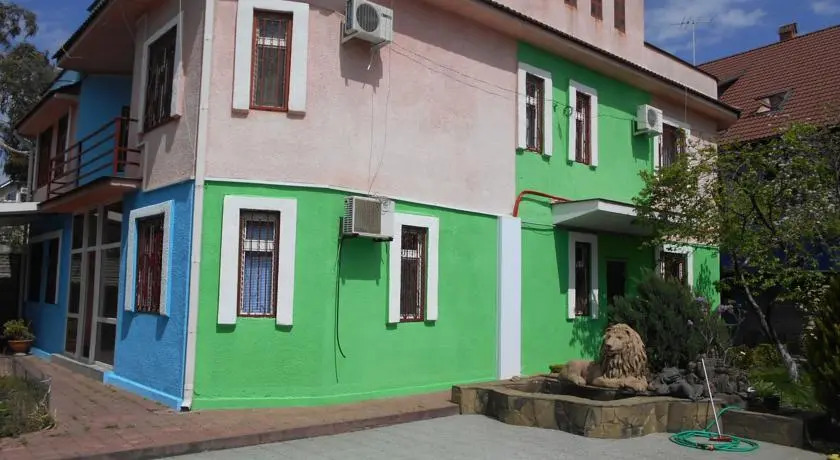 Романтик Хаус