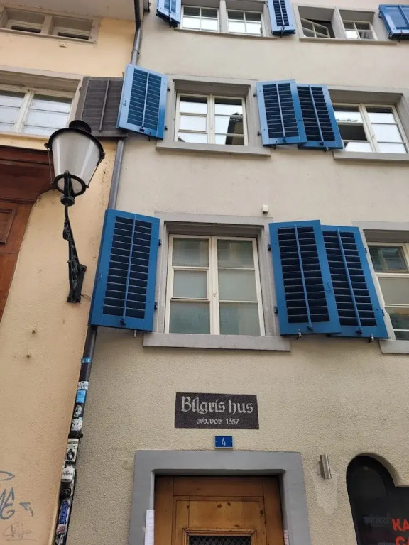 ZH Schmidgasse I - Hitrental Apartment