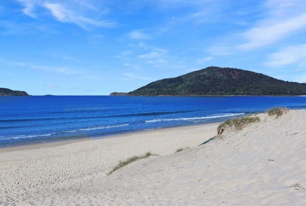 Barralong Beach House