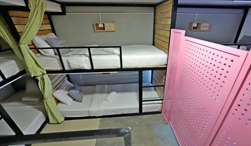 Oops Hostel