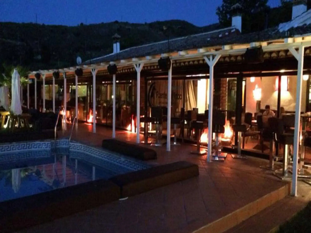 Fuente del Lobo Glamping & Bungalows