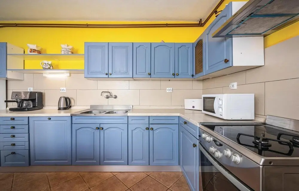 Awesome Home in Baderna With Wifi and 3 Bedrooms