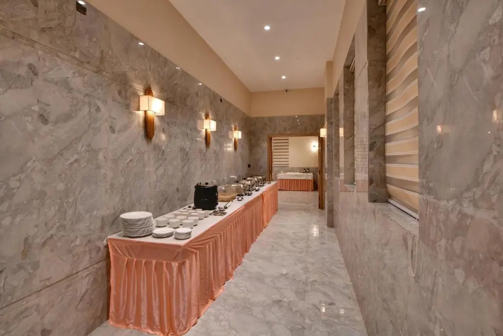 Click Hotel Vadodara